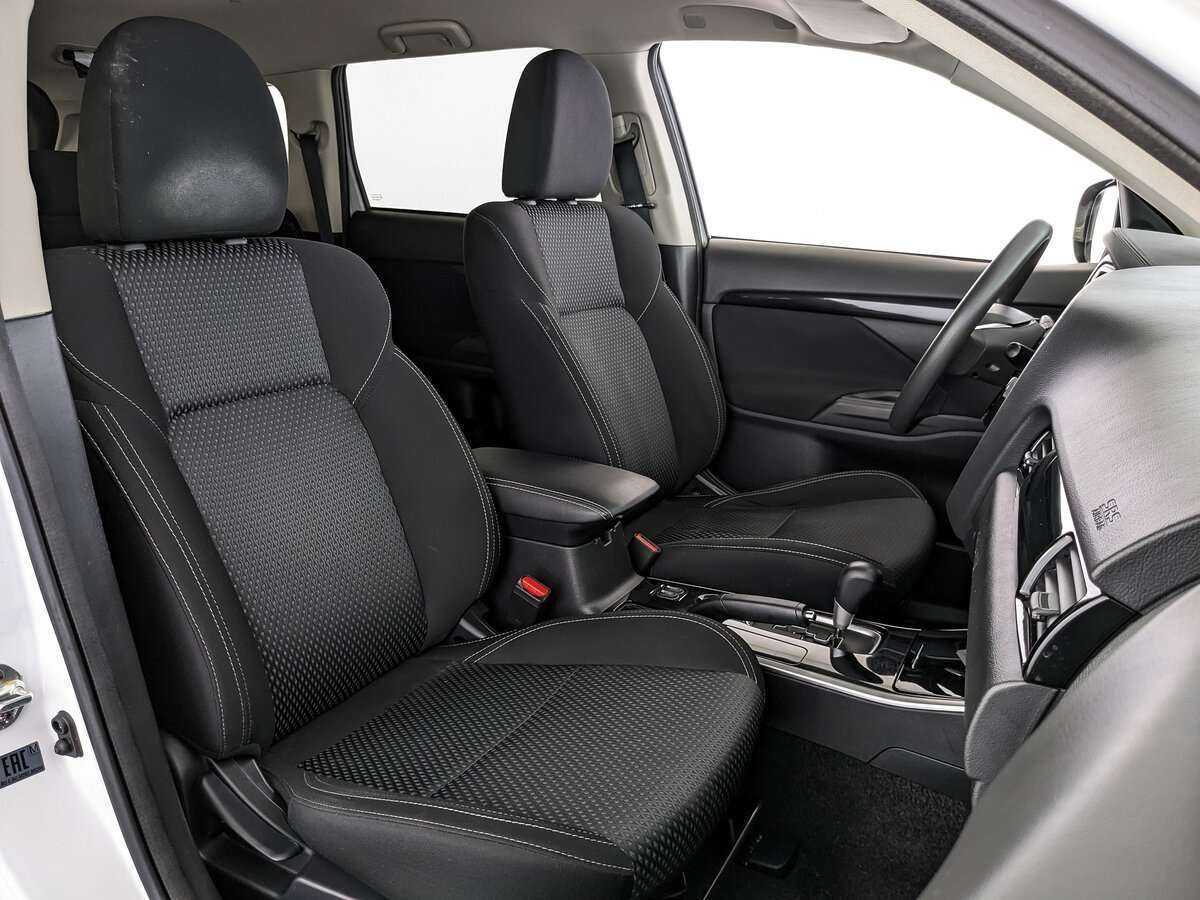 Mitsubishi Outlander, 2019 Фото №20