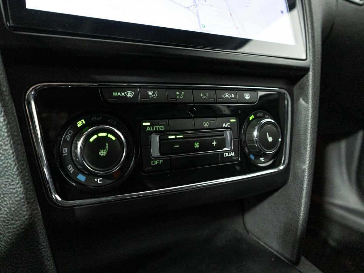 Skoda Superb DSG, 2014 Фото №15