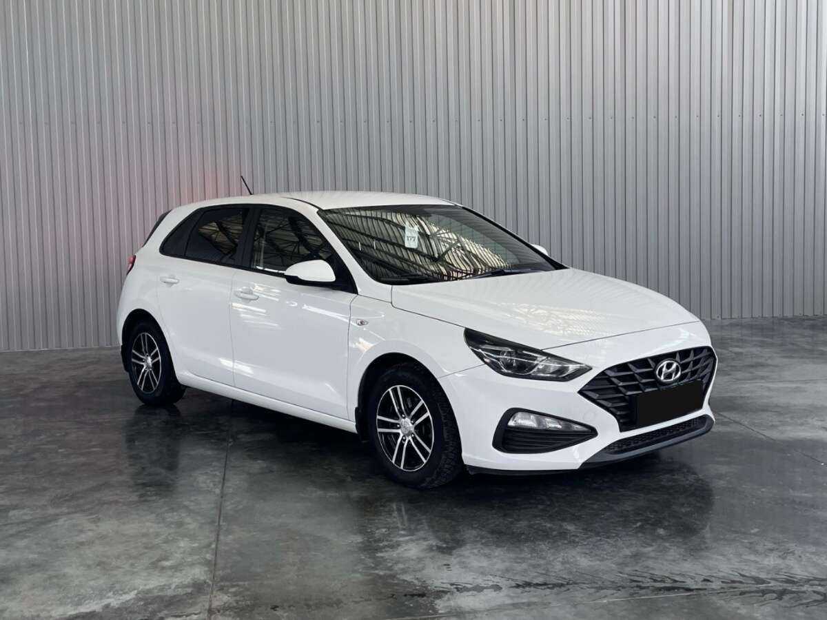 Hyundai i30, 2022 Фото №3