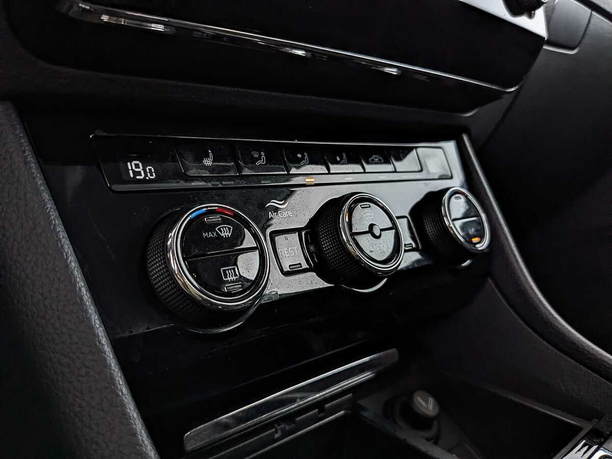Skoda Superb, 2019 Фото №21