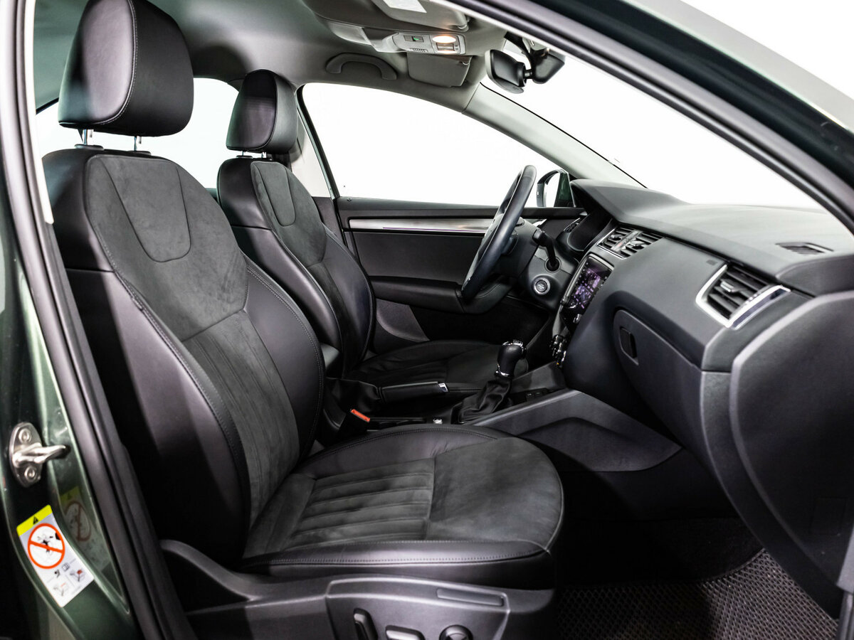 Skoda Octavia III (A7) Рестайлинг, 2019 Фото №17