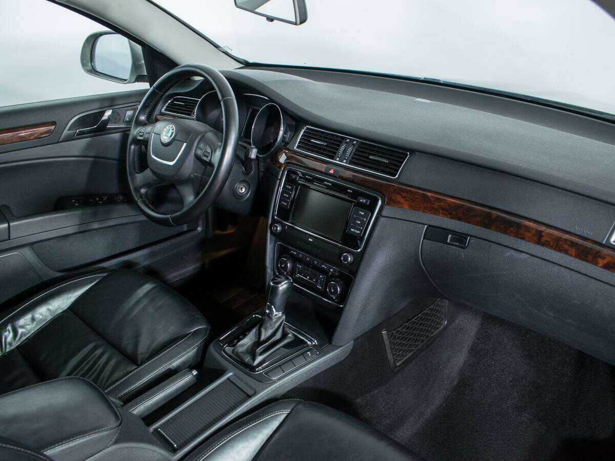 Skoda Superb DSG, 2013 Фото №9