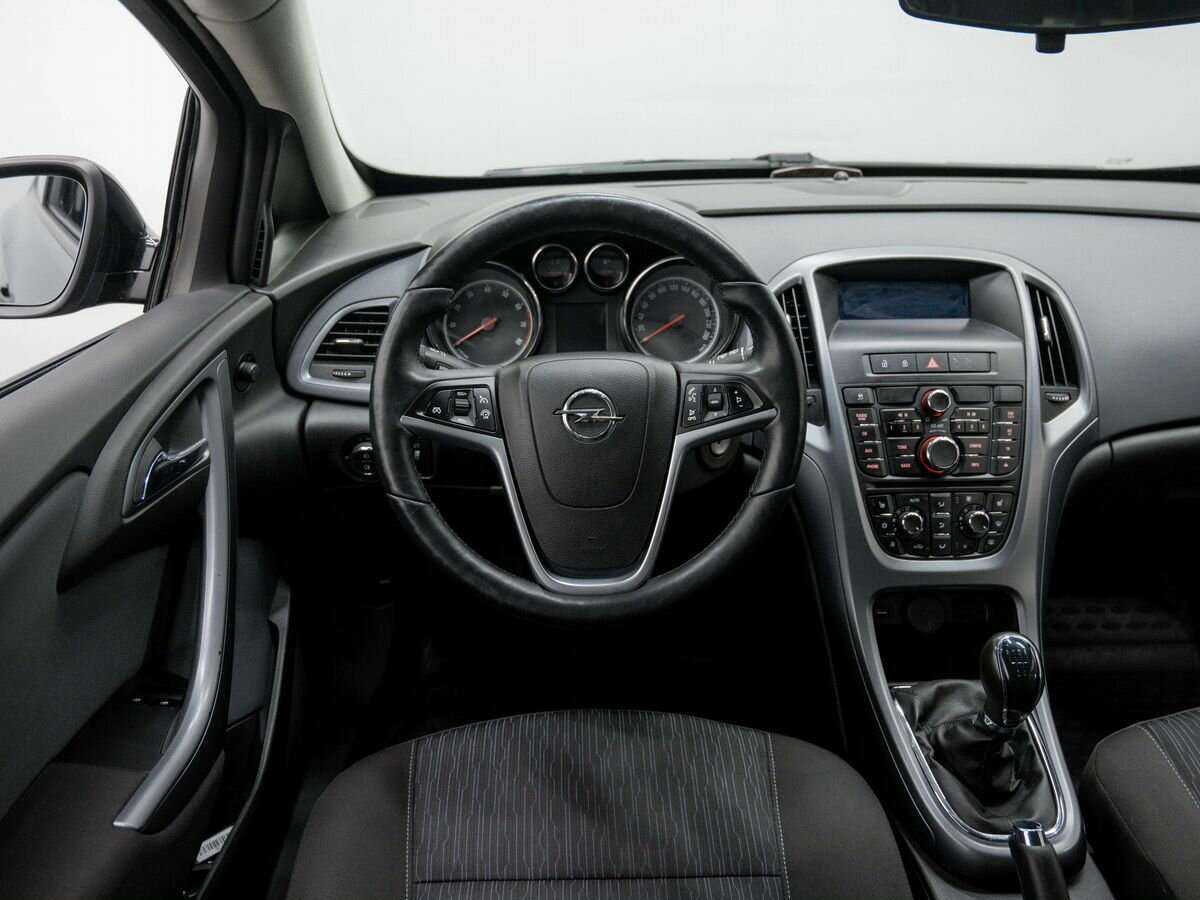 Opel Astra GTC, 2013 Фото №10