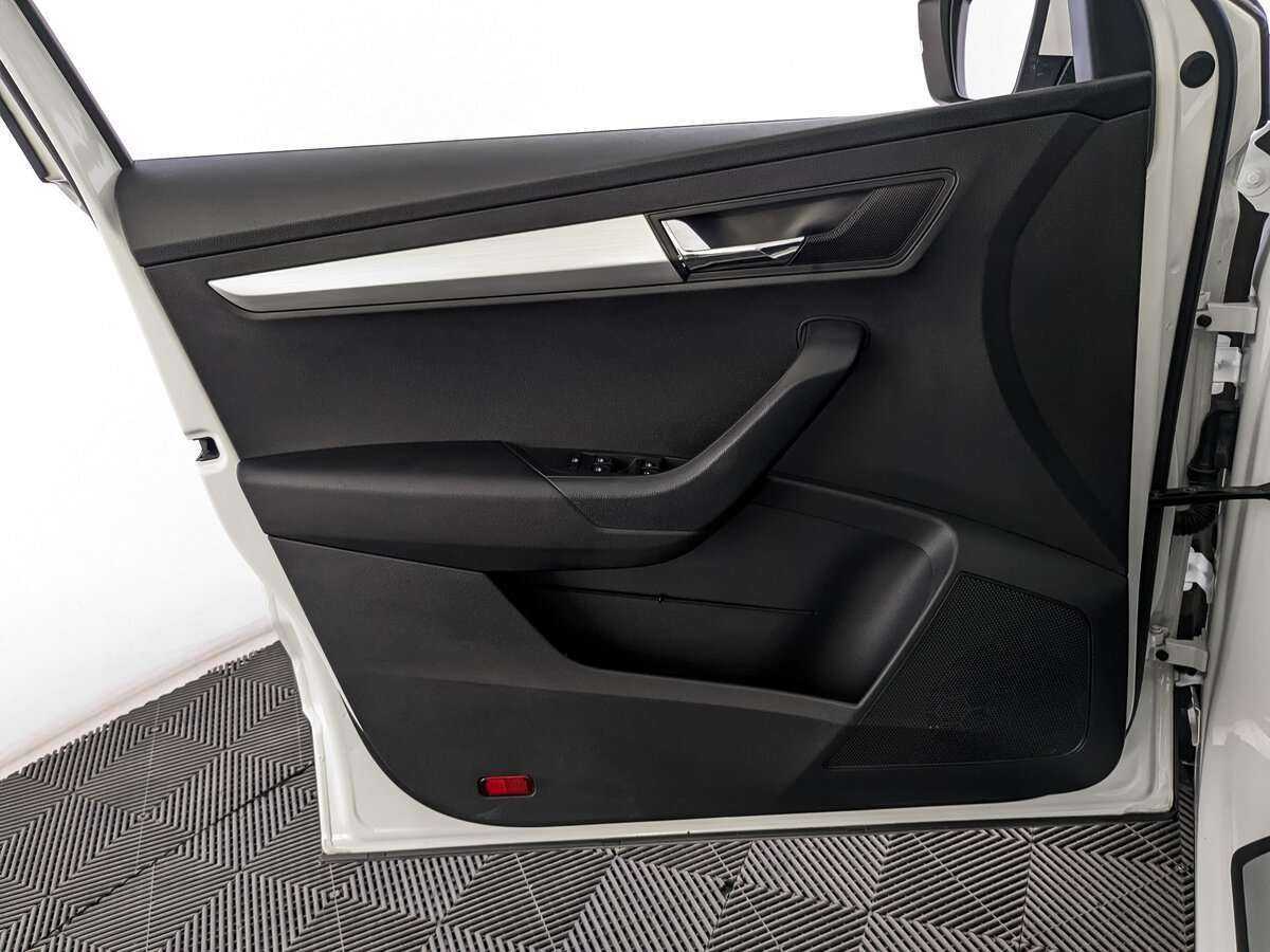 Skoda Karoq, 2022 Фото №15