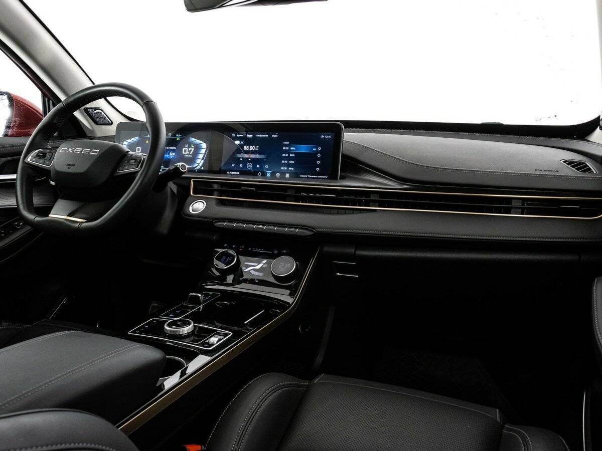 Exeed LX, 2023 Фото №9