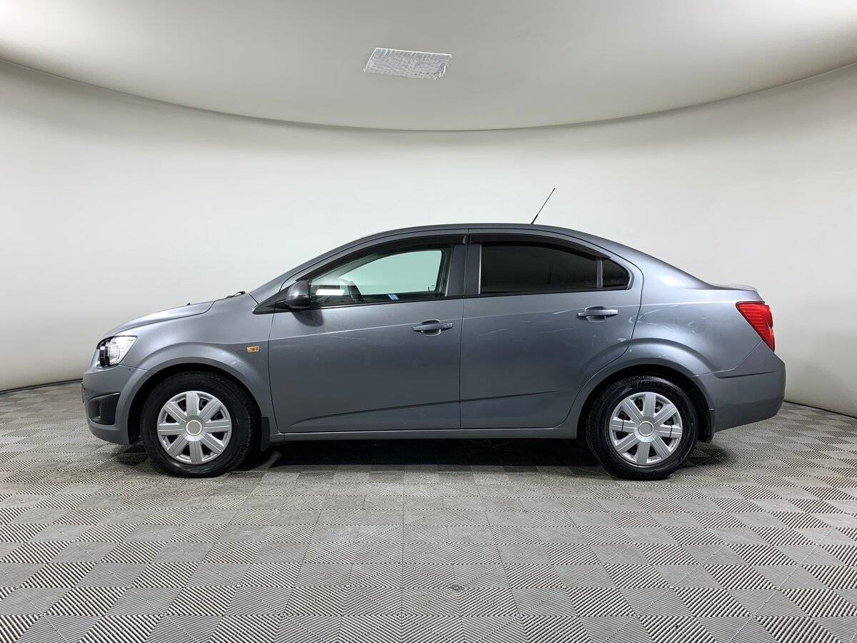 Chevrolet Aveo, 2014 Фото №8
