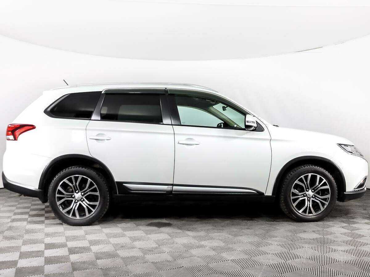 Mitsubishi Outlander, 2016 Фото №4