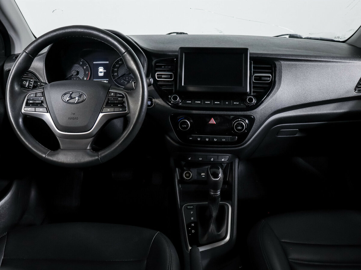 Hyundai Solaris II, 2020 Фото №10