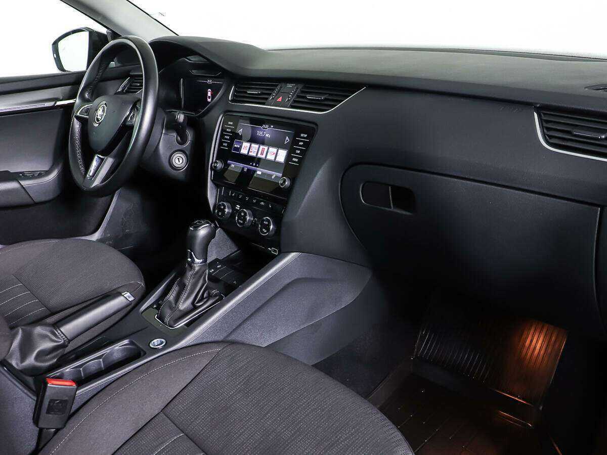 Skoda Octavia, 2019 Фото №9