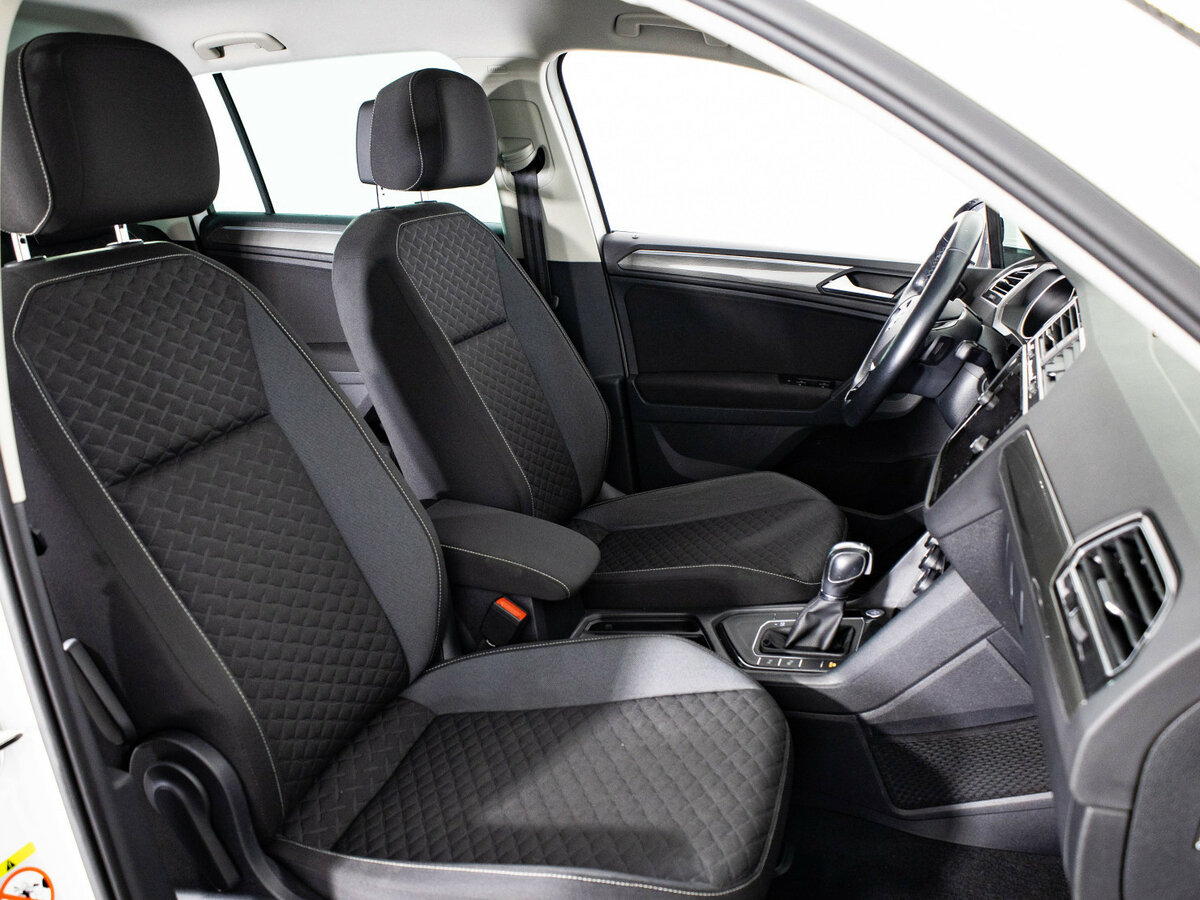 Volkswagen Tiguan II, 2018 Фото №13