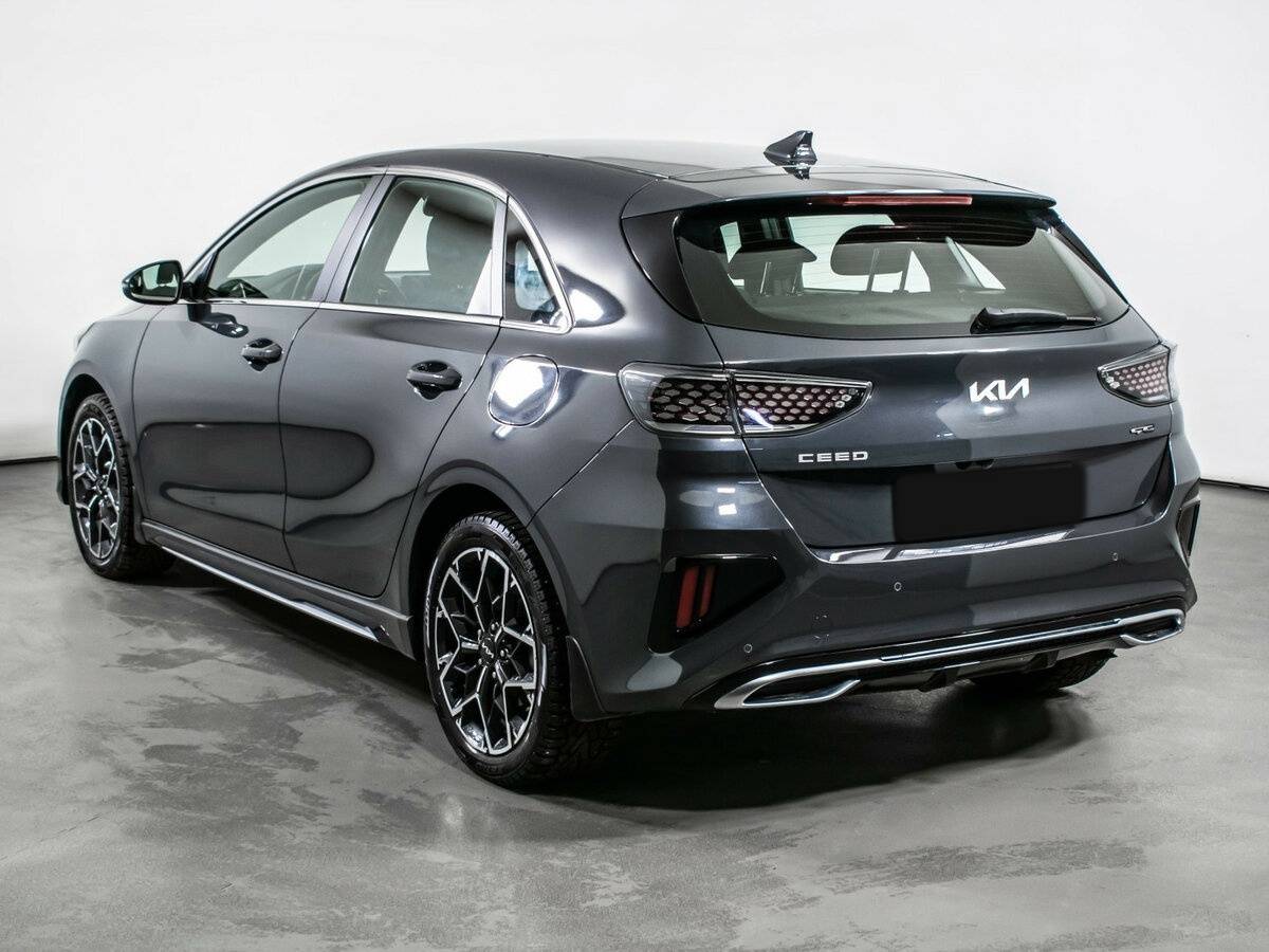 Kia Ceed III Рестайлинг, 2022 Фото №5