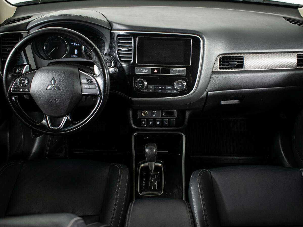 Mitsubishi Outlander, 2018 Фото №9
