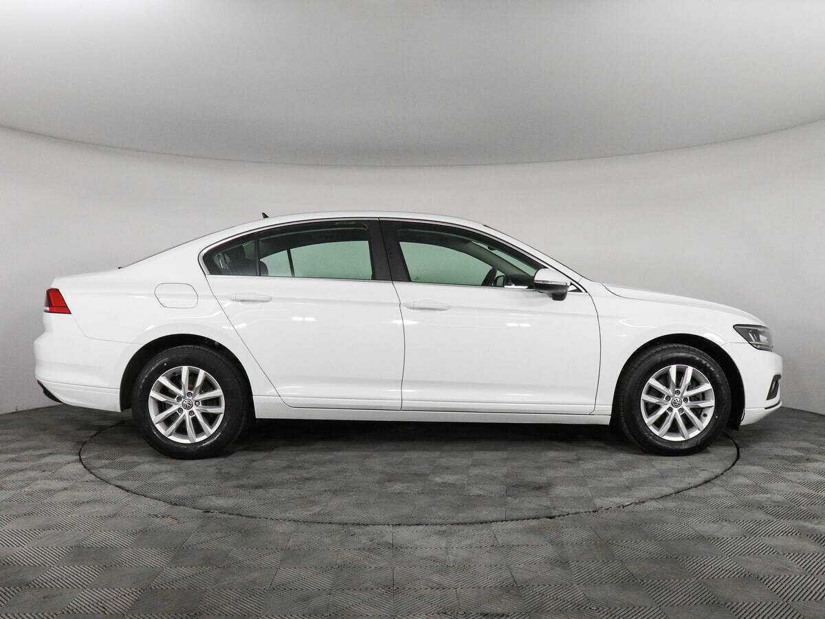 Volkswagen Passat, 2020 Фото №4