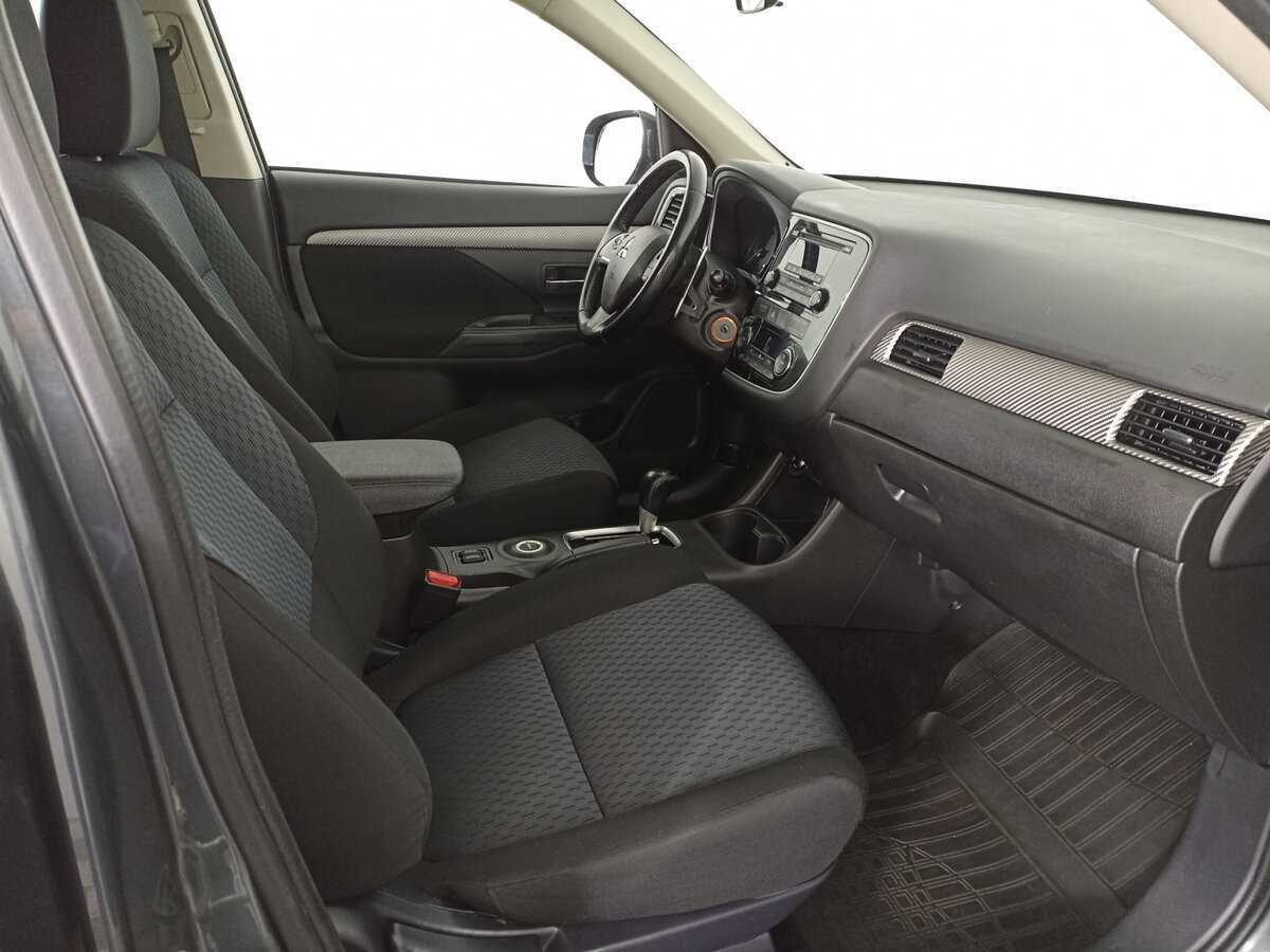 Mitsubishi Outlander, 2014 Фото №9