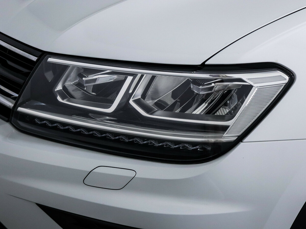 Volkswagen Tiguan II, 2020 Фото №14