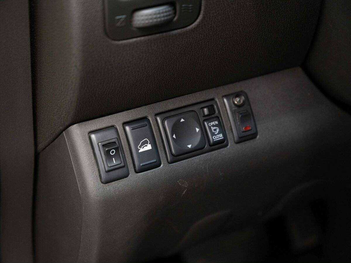 Nissan Pathfinder, 2011 Фото №23