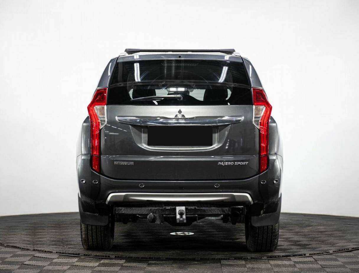 Mitsubishi Pajero Sport, 2018 - 128 000 км. | Фото №5