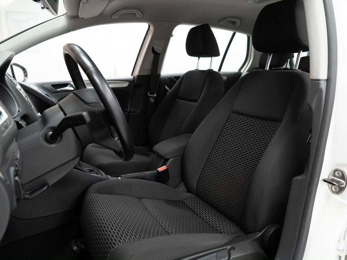 Volkswagen Golf, 2012 Фото №6