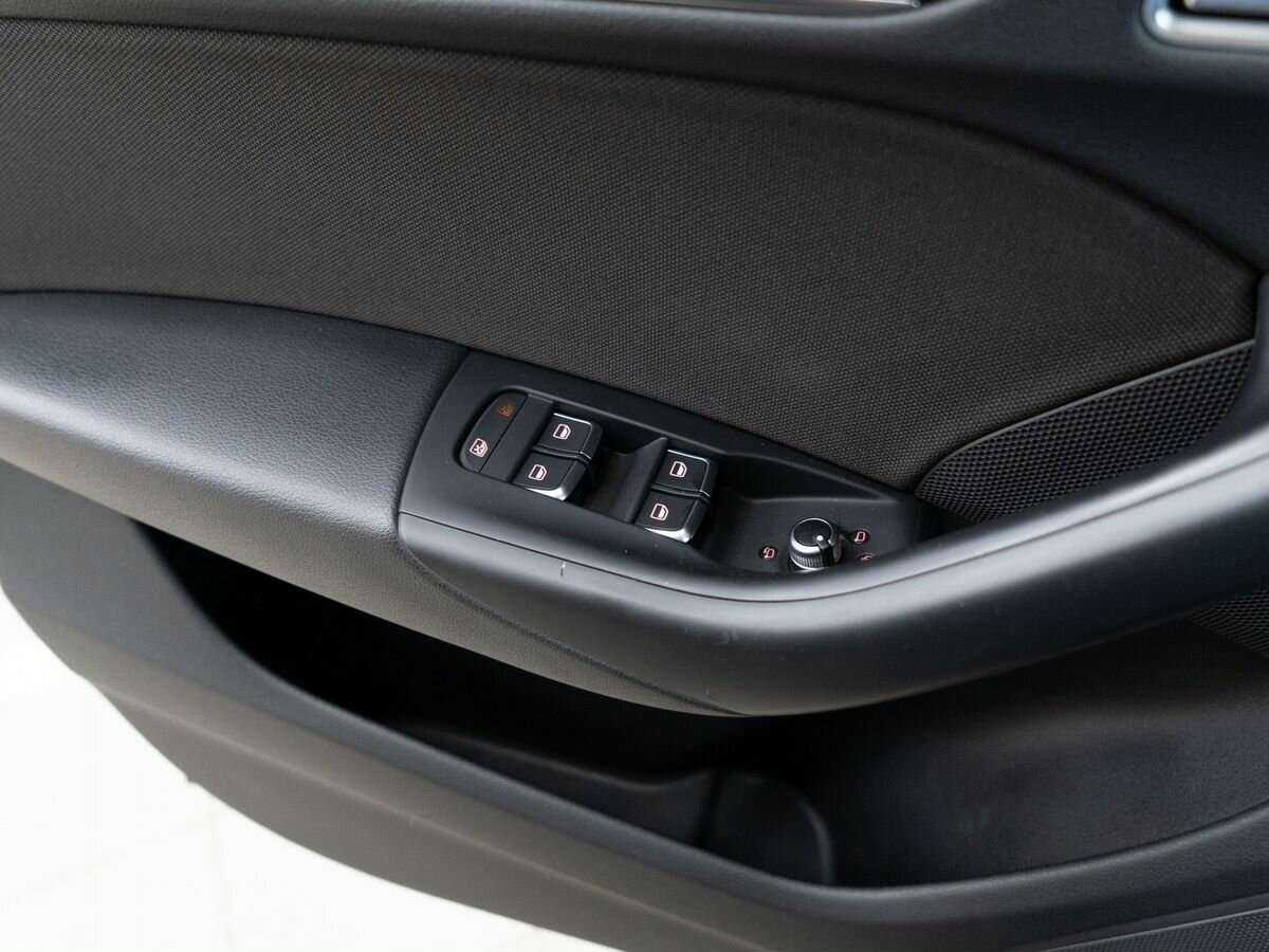 Audi Q3, 2012 Фото №13