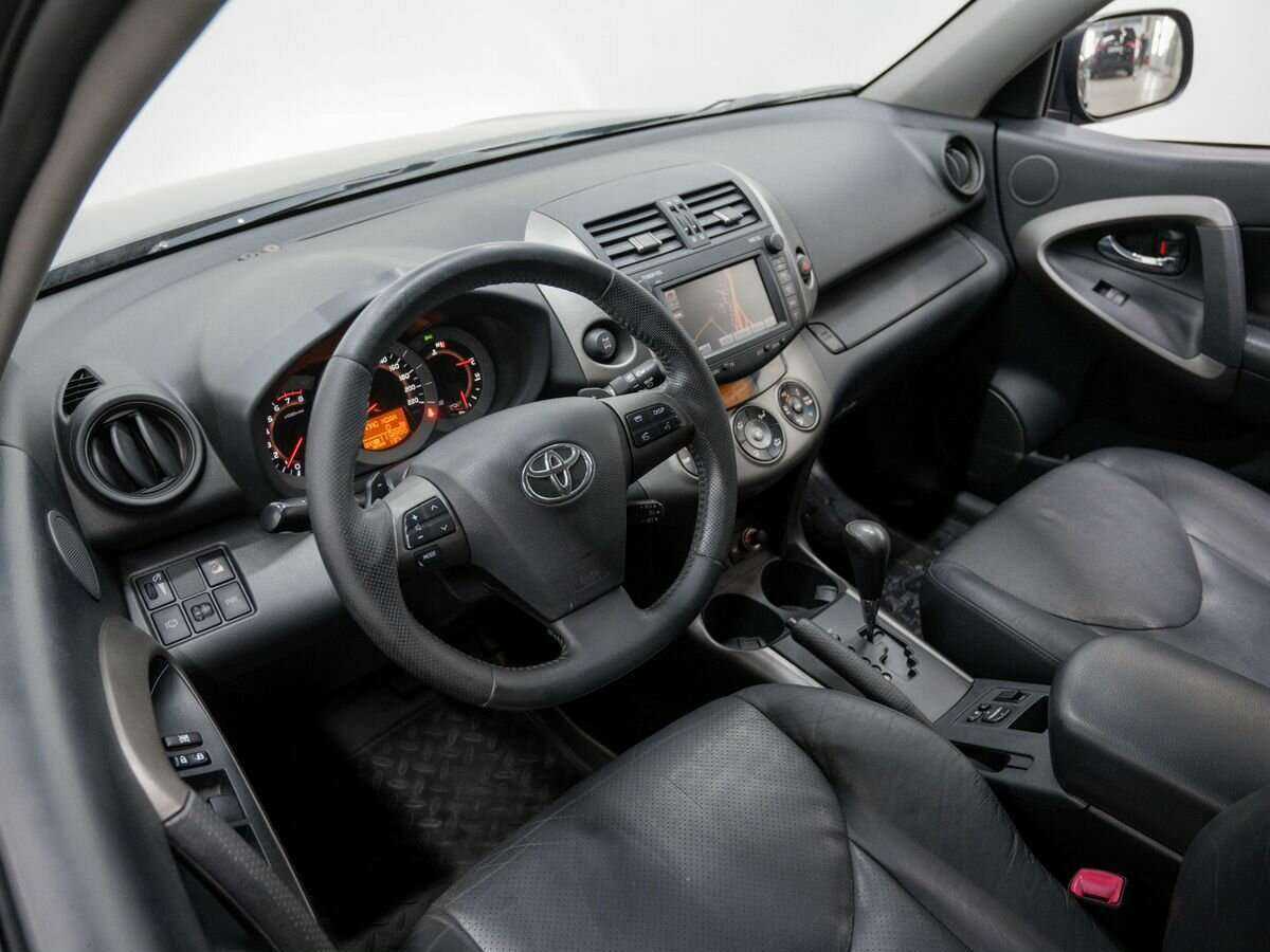 Toyota RAV4, 2011 Фото №14