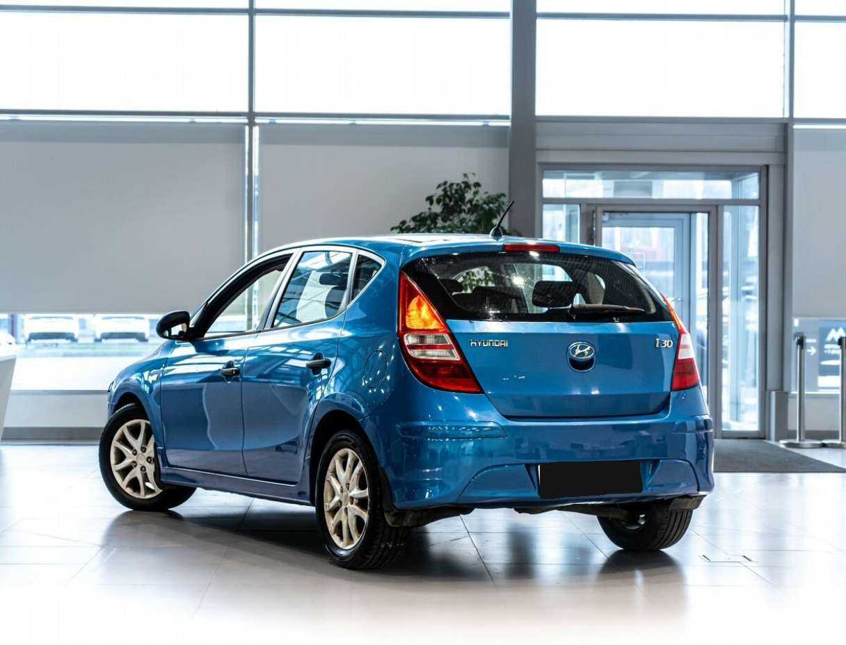 Hyundai i30, 2010 Фото №4