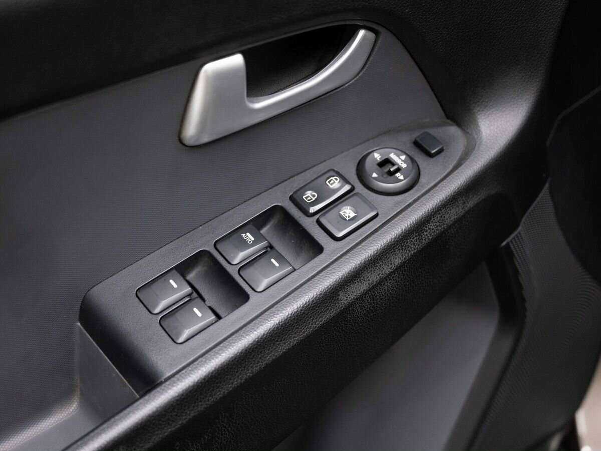 Kia Sportage, 2011 Фото №18