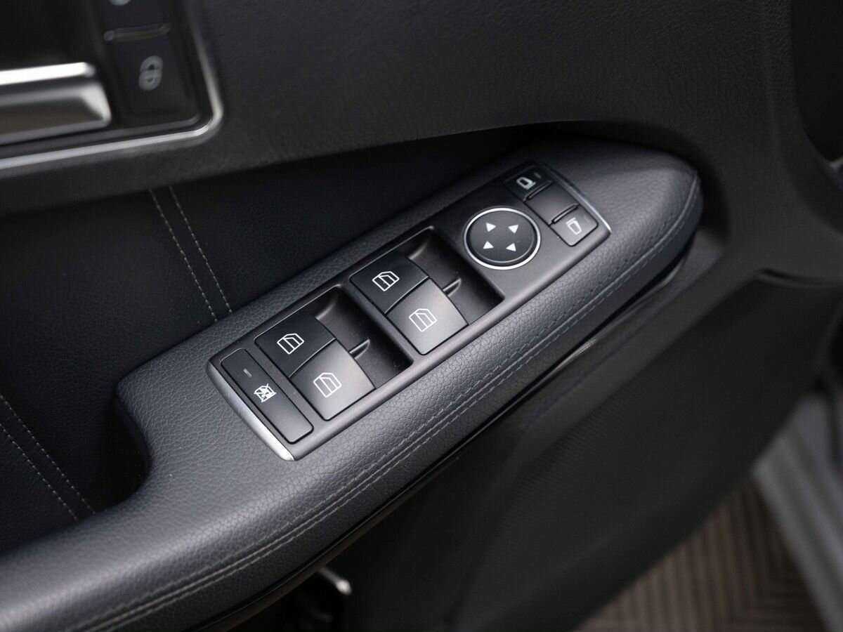 Mercedes-Benz E-Класс 200, 2014 Фото №17