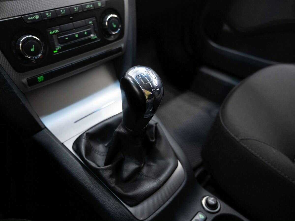 Skoda Octavia, 2010 Фото №18