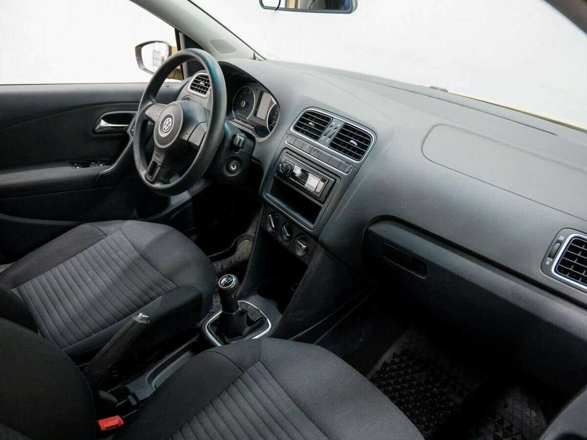 Volkswagen Polo, 2011 - 210 781 км. | Фото №8