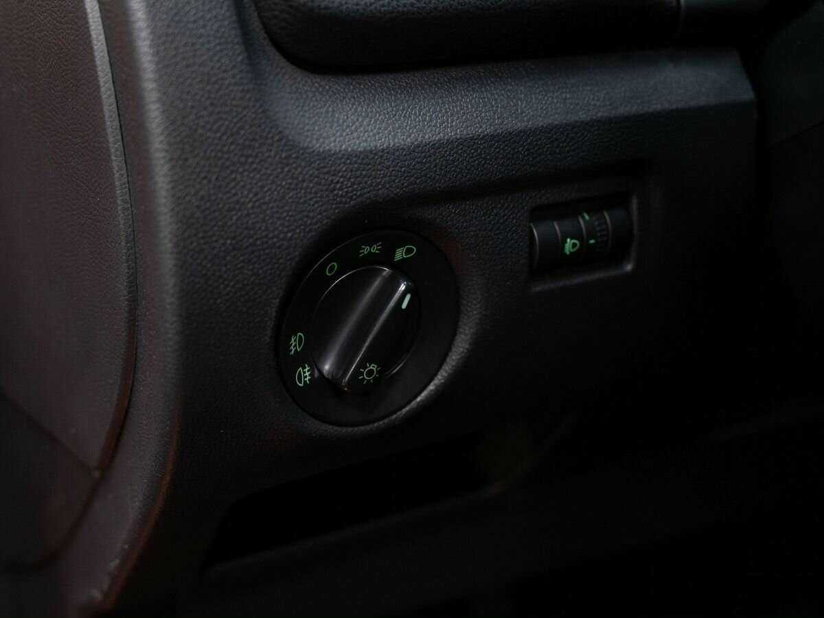 Skoda Fabia, 2010 Фото №18