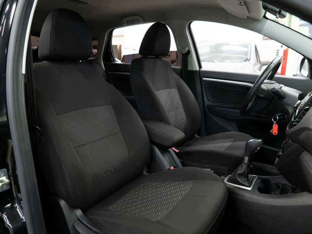 Lada (ВАЗ) Vesta SW, 2020 Фото №9