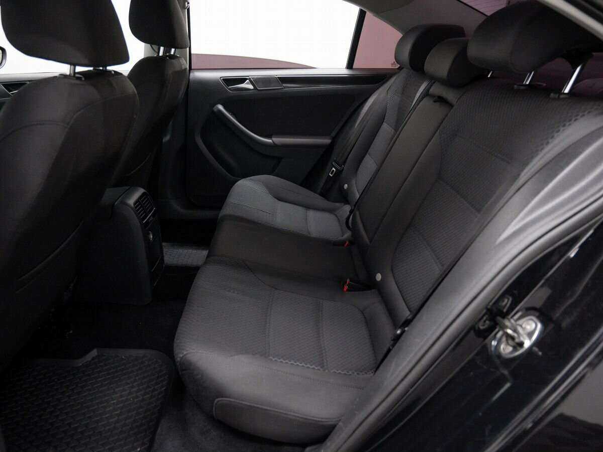 Volkswagen Jetta, 2011 Фото №12