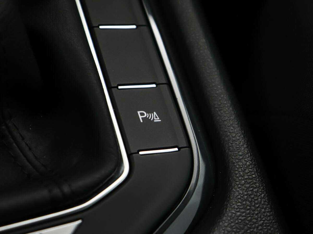 Volkswagen Tiguan, 2021 Фото №20