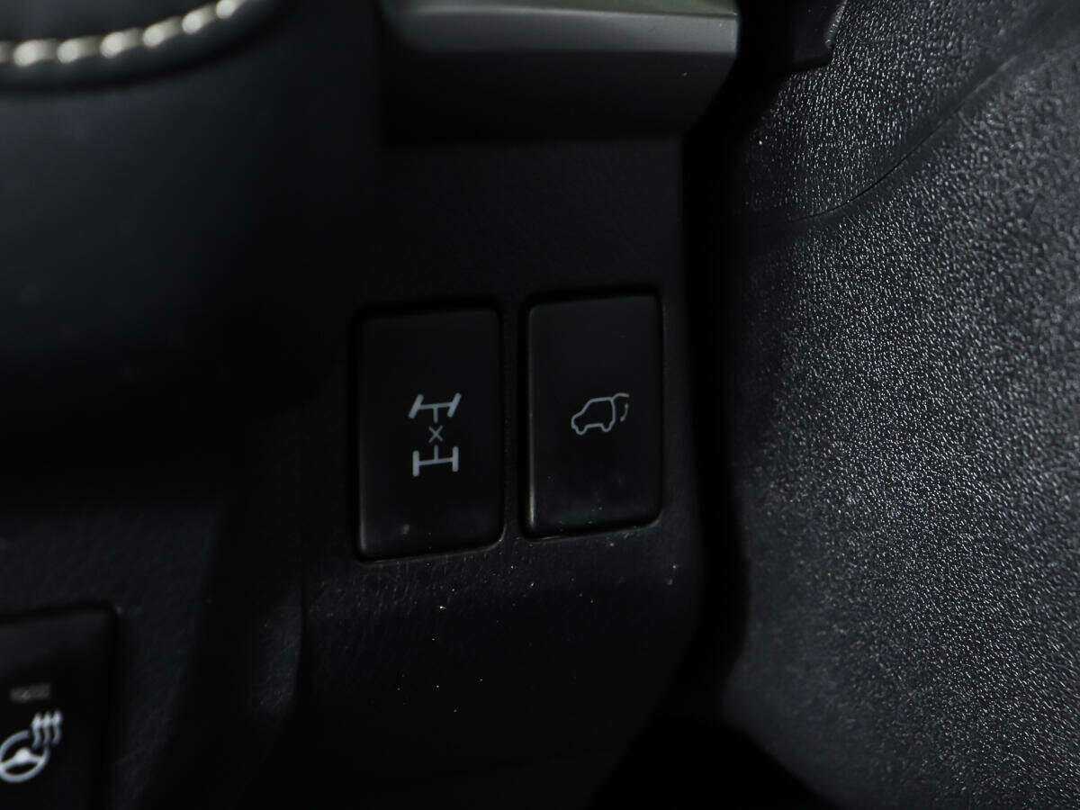 Toyota RAV4, 2019 Фото №18