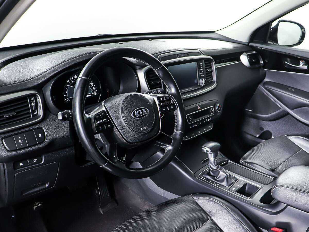 Kia Sorento, 2018 Фото №14