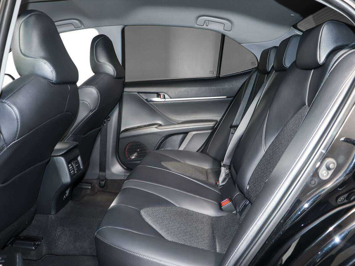 Toyota Camry, 2022 Фото №9