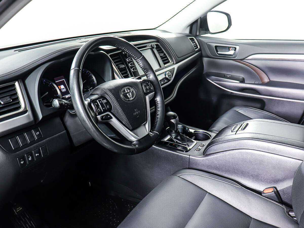 Toyota Highlander, 2019 Фото №14