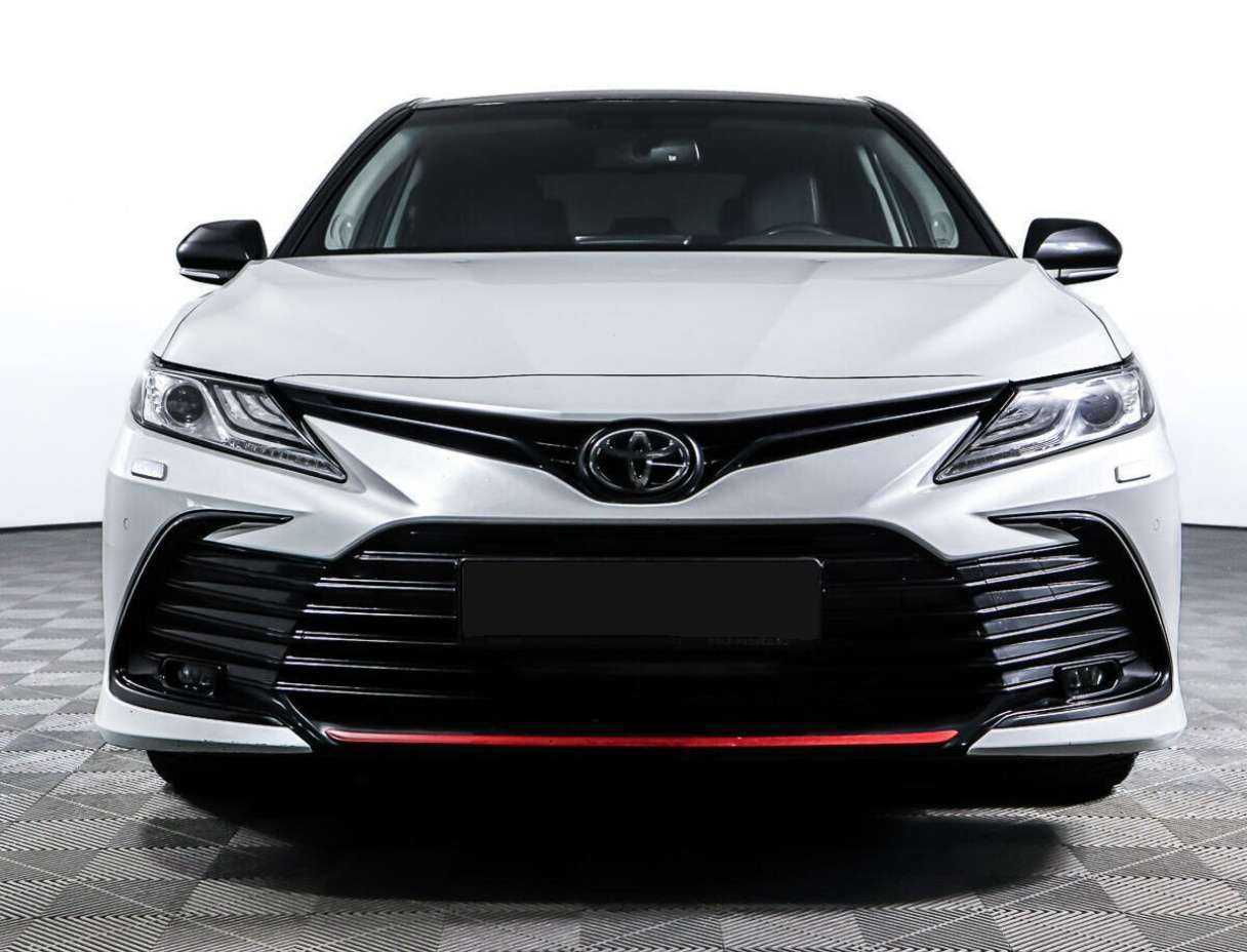 Toyota Camry, 2021 Фото №2