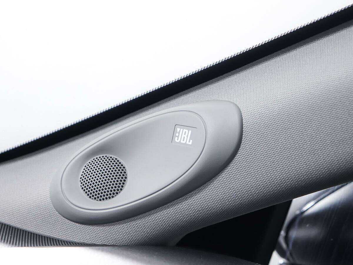 Toyota Camry, 2021 Фото №15