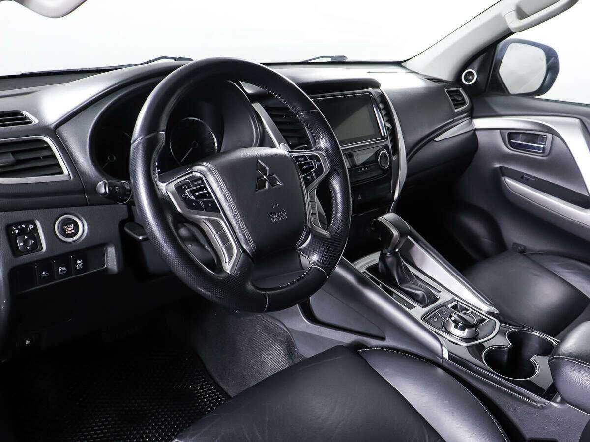 Mitsubishi Pajero Sport, 2019 Фото №15