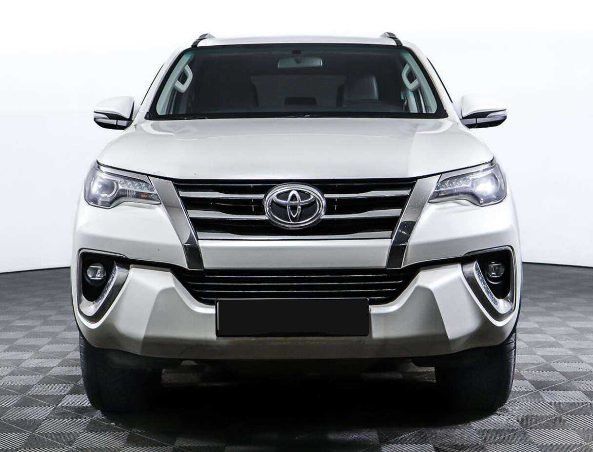 Toyota Fortuner, 2017 Фото №2
