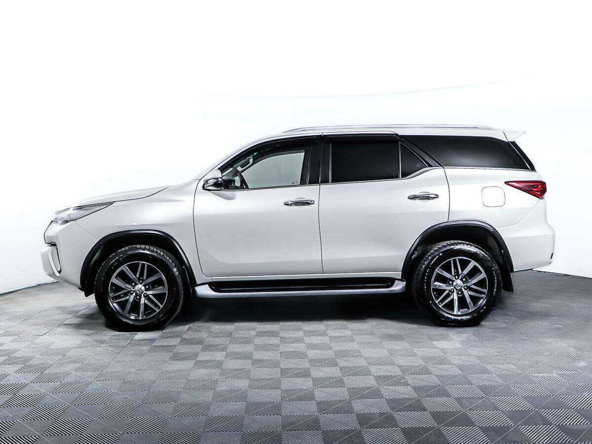 Toyota Fortuner, 2017 Фото №8