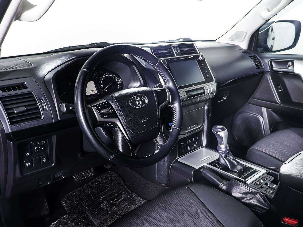Toyota Land Cruiser Prado, 2017 Фото №13