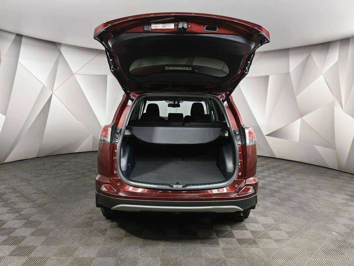 Toyota RAV4, 2018 Фото №19
