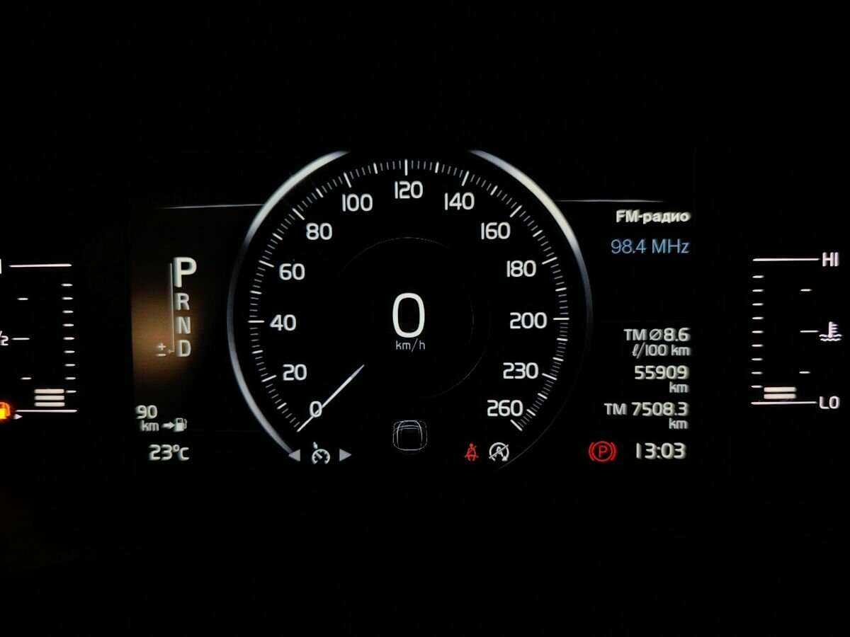 Volvo XC60, 2019 Фото №16