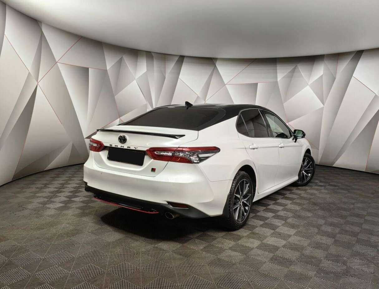 Toyota Camry, 2021 Фото №2