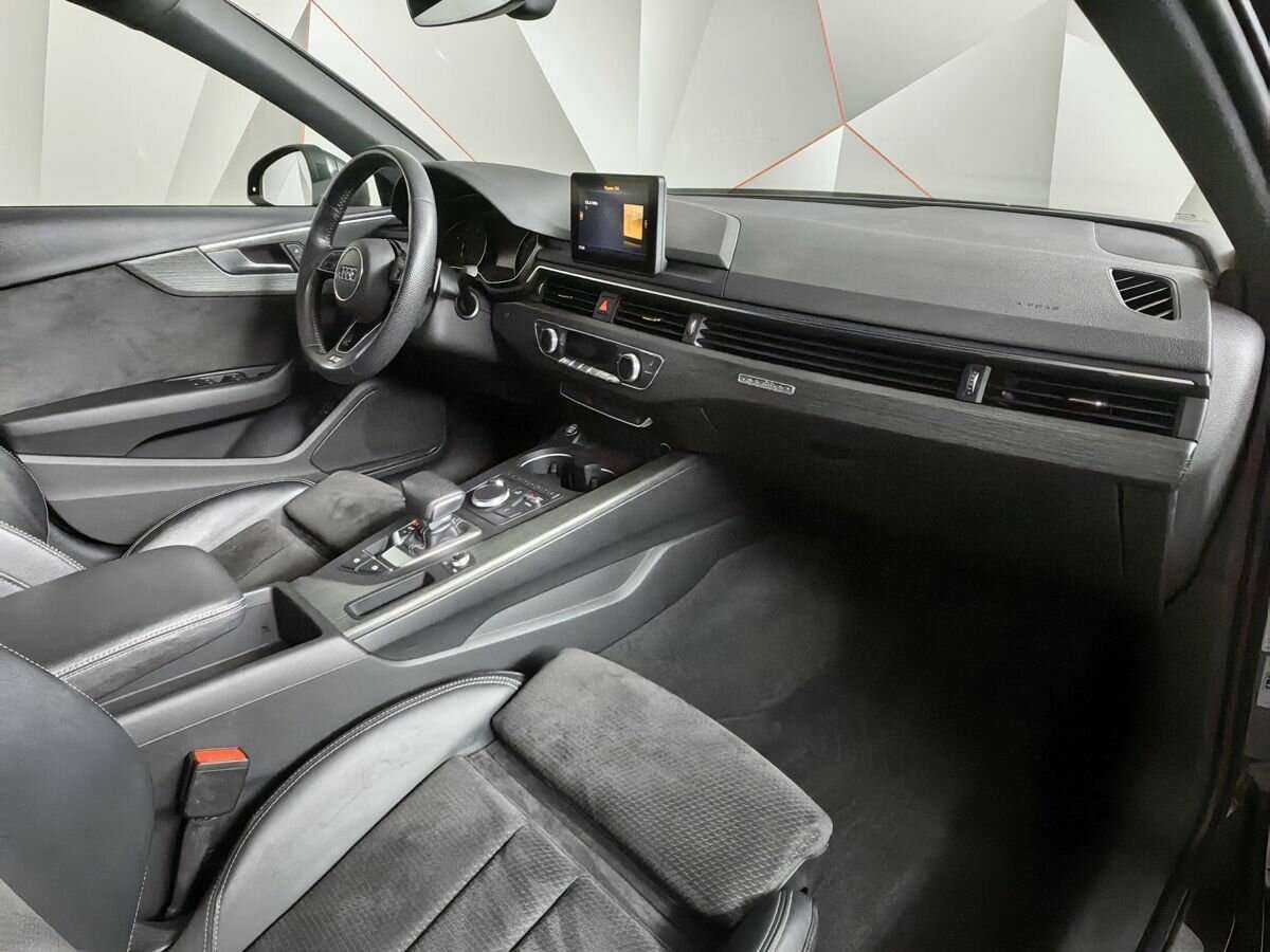 Audi A4, 2018 Фото №9