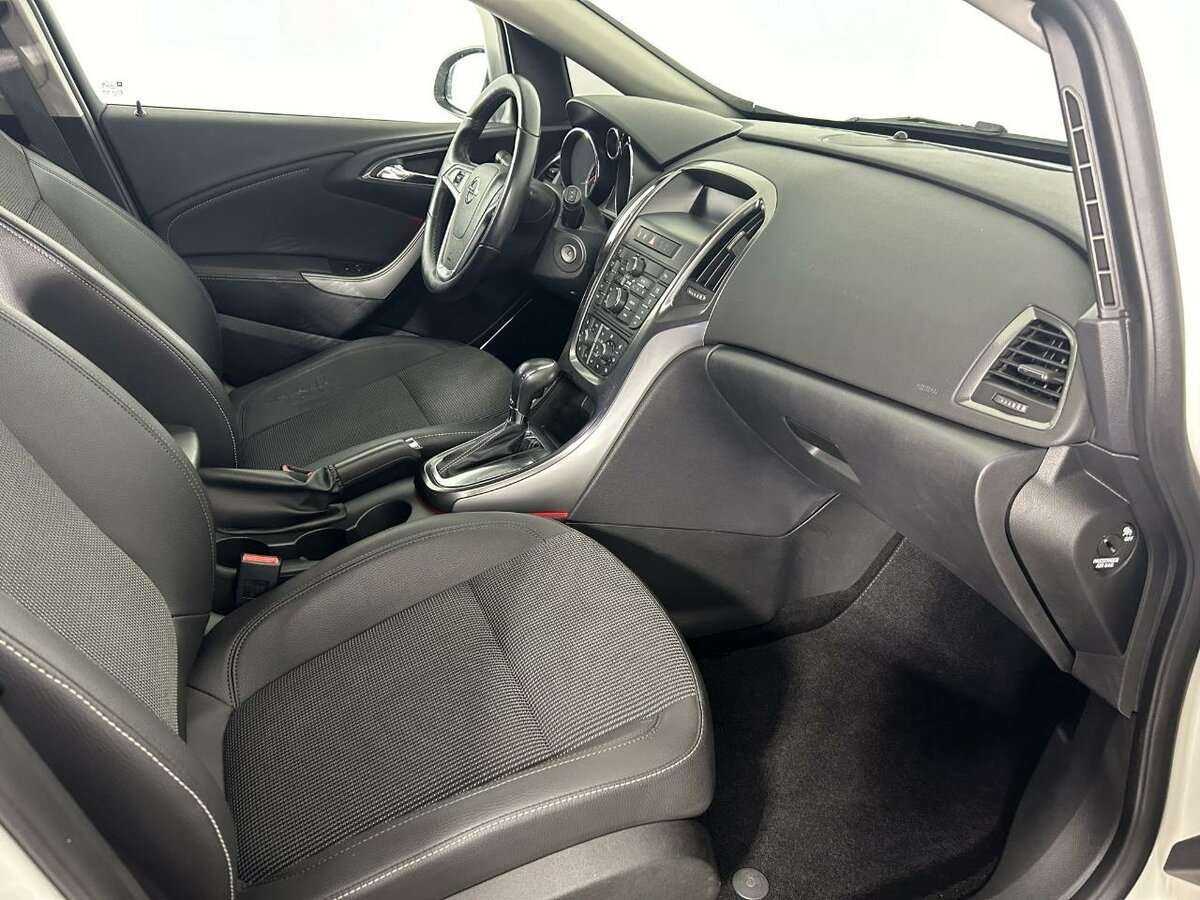 Opel Astra, 2011 Фото №14