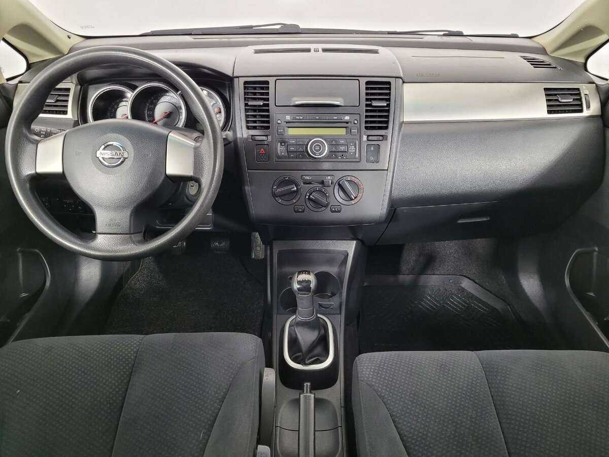 Nissan Tiida, 2013 Фото №7