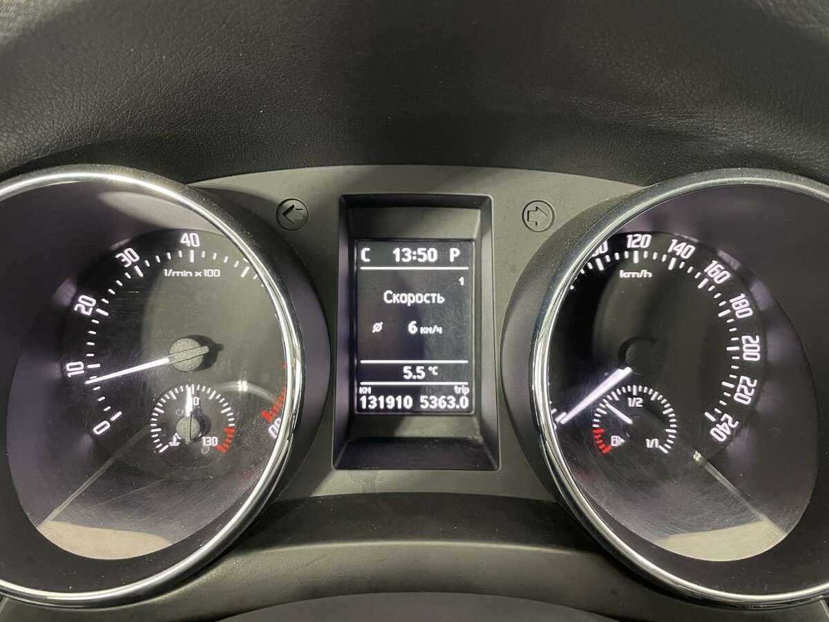 Skoda Yeti, 2012 Фото №11